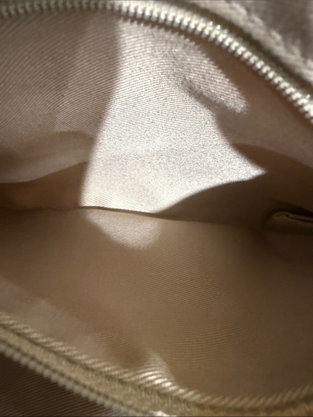 Banana Republic Hobo bag Tan Shoulder Bag with Front Zip Pocket - Picture 9 of 12